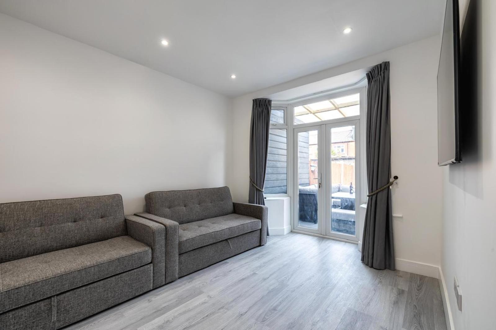 Modern Home With Driveway Parking For 2 Vehicles, Near Tottenham Hotspur Stadium, White Hart Lane Train Station Londýn Exteriér fotografie